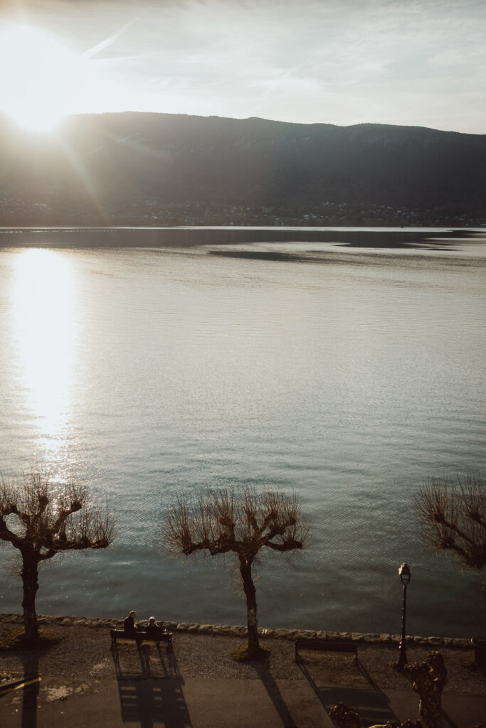 bord du lac d'annecy, 