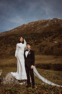 Photographe mariage les Alpes : reportage de mariage, en pleine montagne
