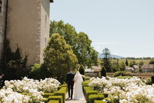 Mariage élégant à Aix-les-Bains – séance couple des mariés